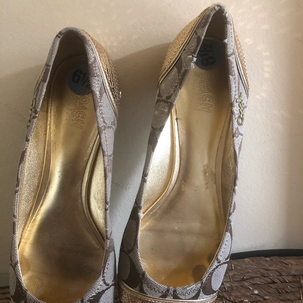 Flat gold sequins coach shoes 6.5 tan ballerina - Picture 3 of 8